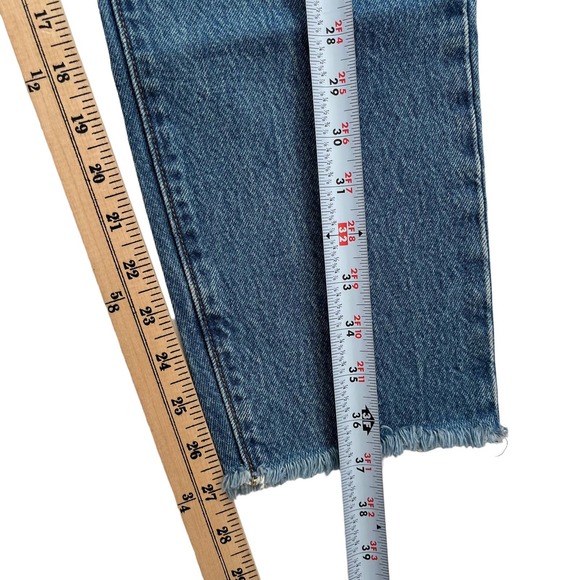 LEVI'S PREMIUM WEDGIE ANKLE JEANS Distressed Rigid Denim Women Size 31 - Picture 12 of 13